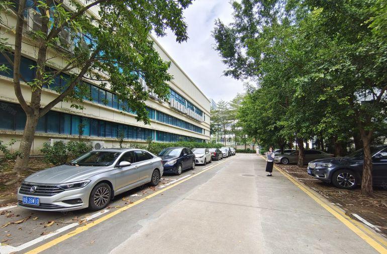 横岗六约原房东楼上500平方带精装修办公室厂房仓库出租