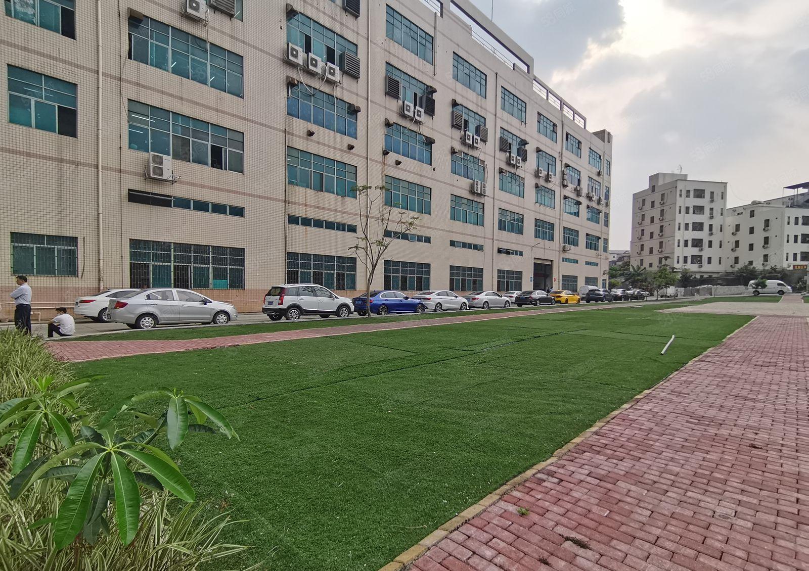 平湖华南城地铁口200至3000平精装修厂房写字楼出租可分租