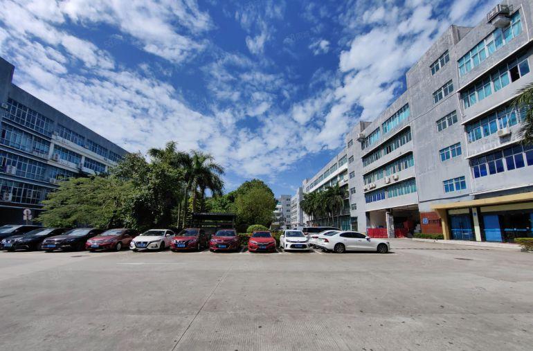 横岗六约原房东工业园楼上1000平带精装修办公室仓库厂房出租