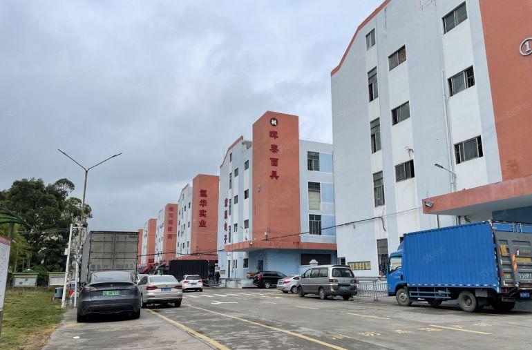 龙岗同乐地铁站工业园新空出1000平方精装修厂房低价出租