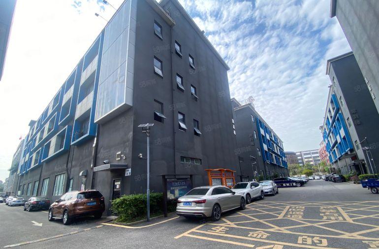 100平起租平湖华南城原房东独门独院精装修厂房1000平