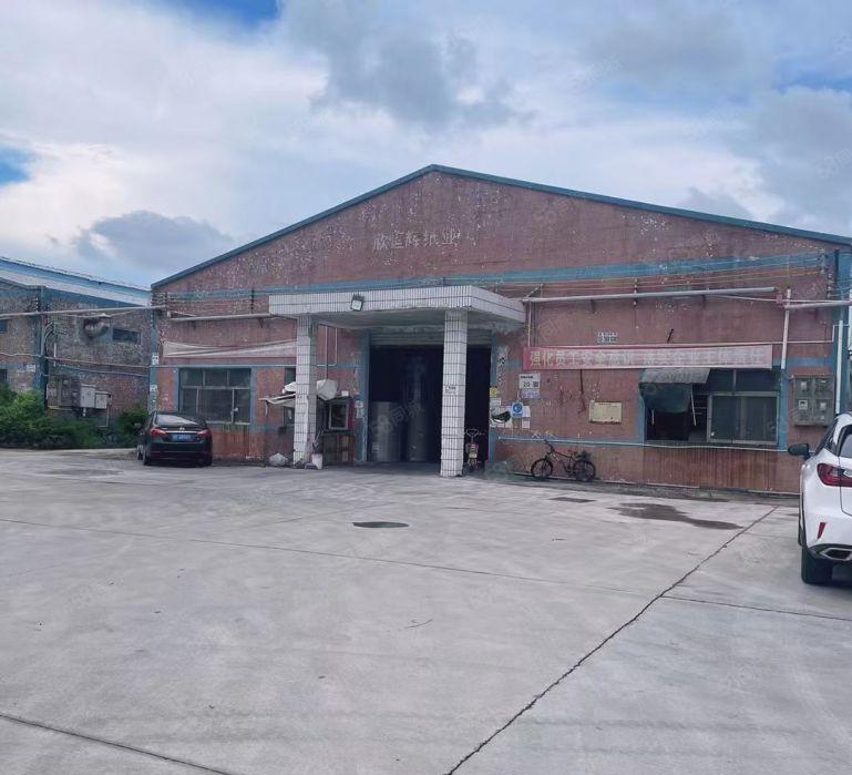 龙岗坪地坪西独栋钢构1350平滴水7米带房产证出租