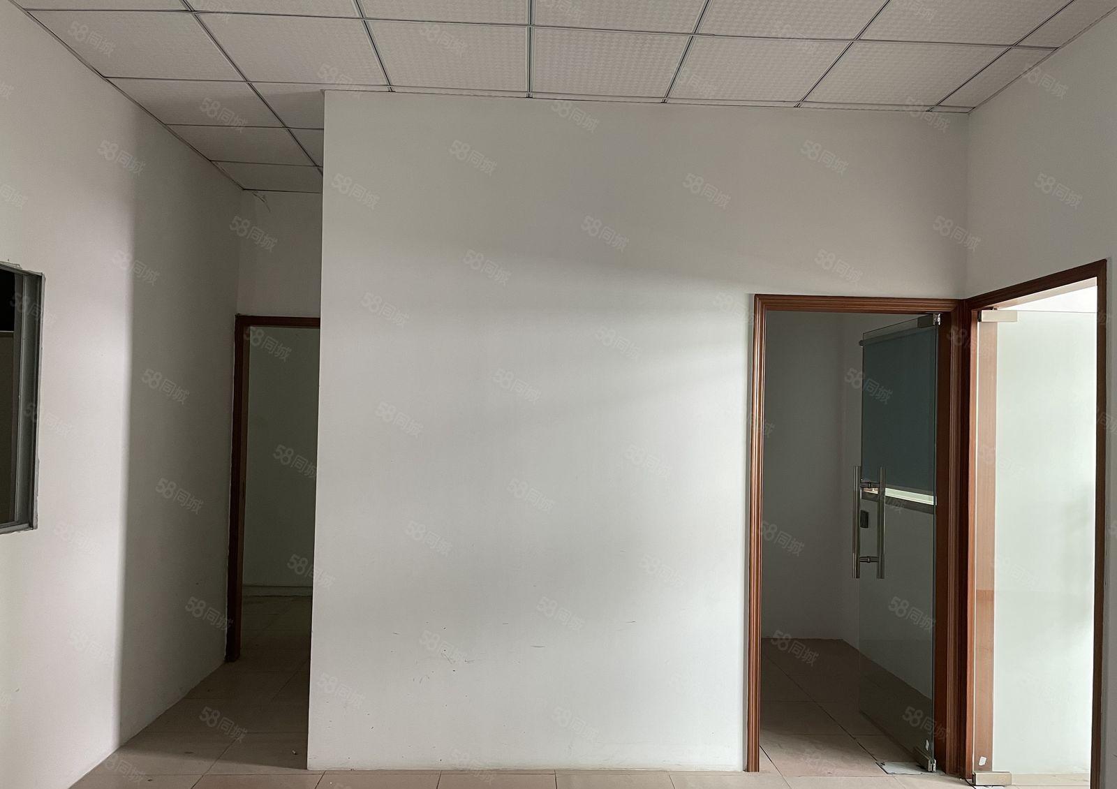 带装修三楼290平方价格实惠出租横岗坳背