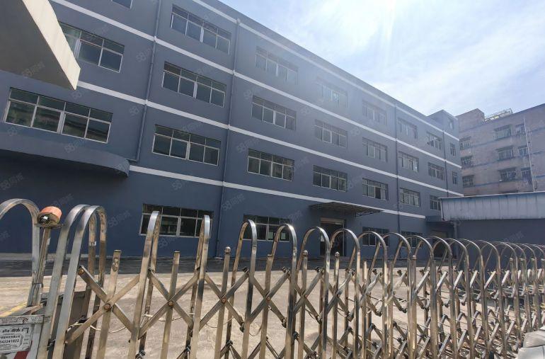 横岗主干道边独门独院8000平厂房仓库低价出租500平方起分