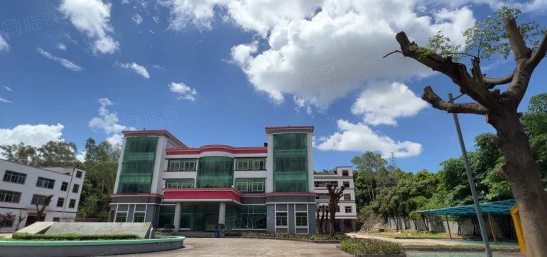 低至14元龙岗原房东直租新空出9000平精装办公仓库厂房出租