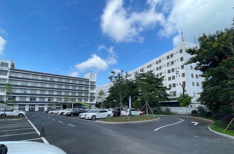 稀有房源！六约北地铁口10000平独栋厂房出租，可按层分租