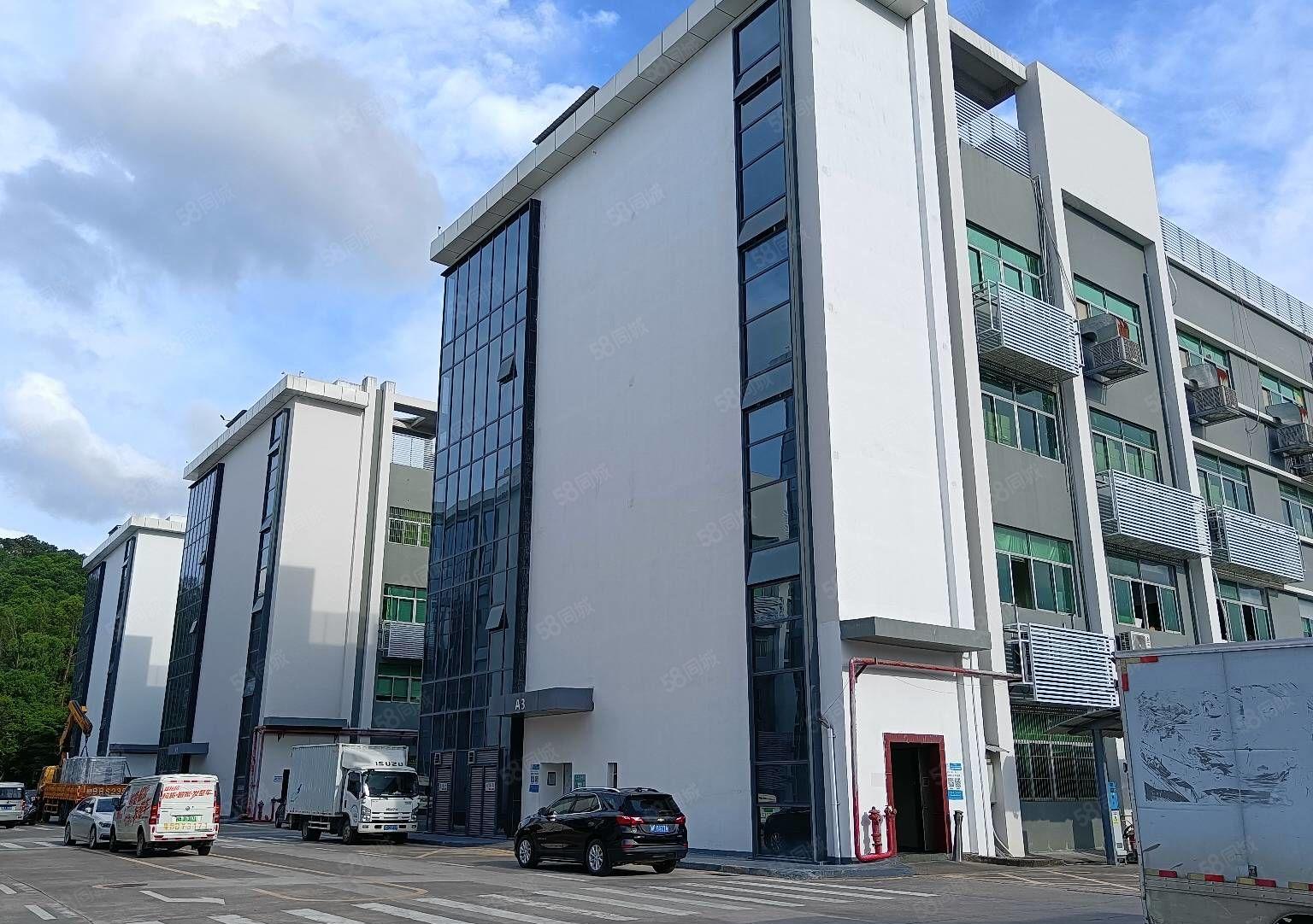 坂田地铁口原房东楼上1000平精装修厂房仓库出租