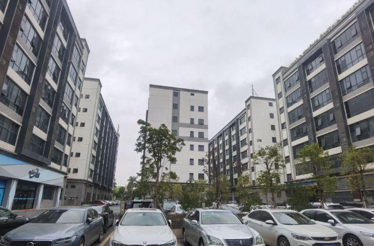 布吉坂田大型工业园新空出500平方带精装修办公室仓库厂房出租