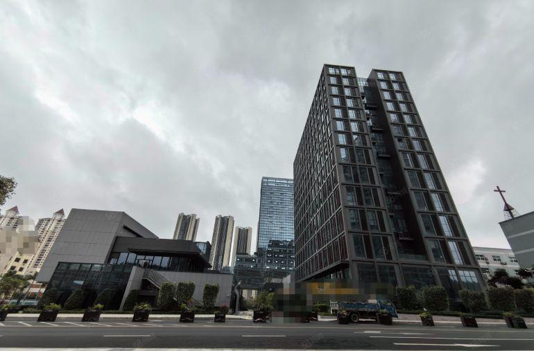 龙岗中心城办公室360平，租金有补贴可高达百分之80