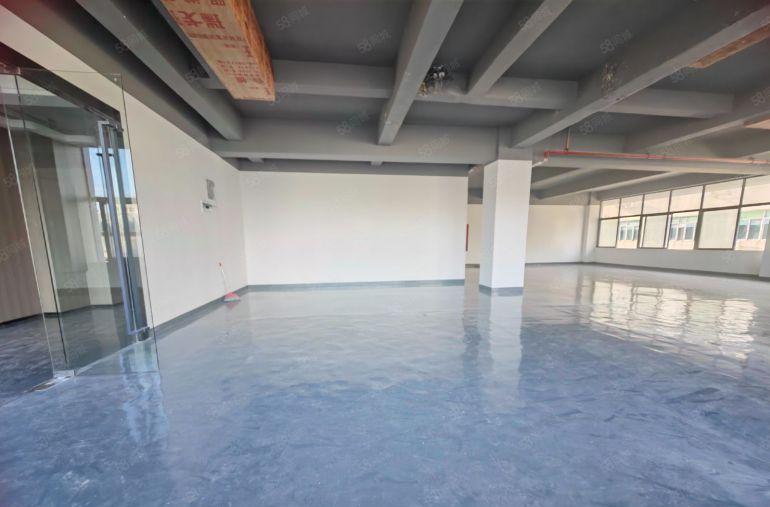 龙岗龙东地铁口工业园全新精装商务办公室出租200平起