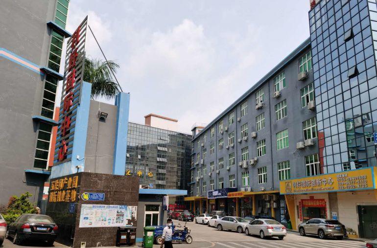 嶂背一楼450平米带装修厂房仓库办公室出租