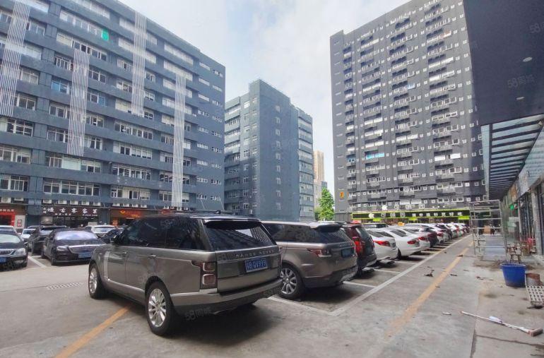 60平起租坂田地铁口附近电商园楼上精装修办公室仓库3000平