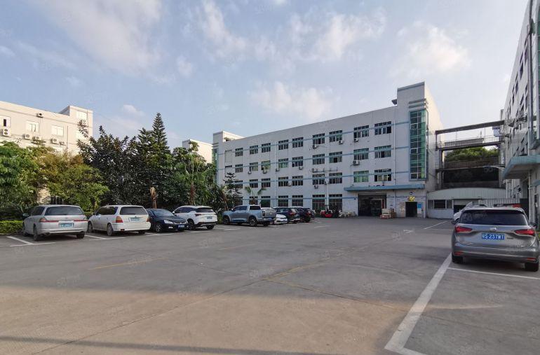 平湖辅城坳一二楼1000平方厂房仓库原房东低价出租转让可环评