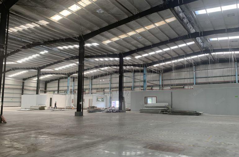 横岗六约5000平独院钢构层高7米28元大小分租