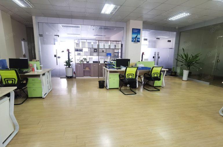 厂房出租龙岗南联工业园实业客分租二楼1000平带豪华装修免佣