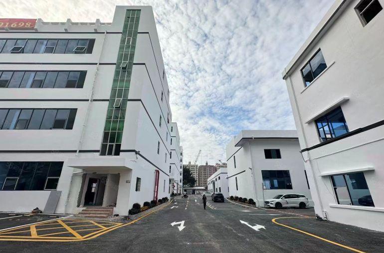 坂田五和160平带装修配空调家私办公仓库一体低价出租