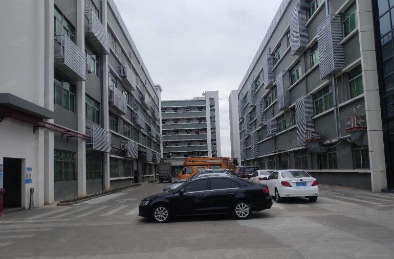 18元起租龙岗南联工业区新出一二楼1890平厂房出租可分租