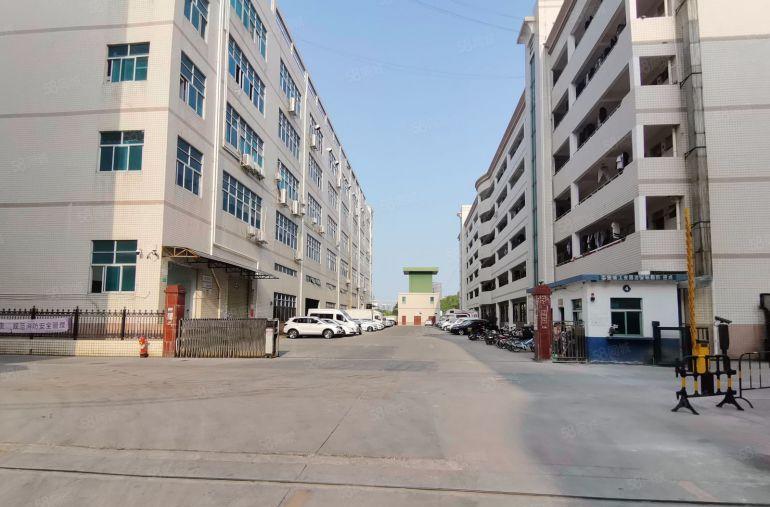 平湖华南城原房东1500平精装办公标准厂房仓库出租