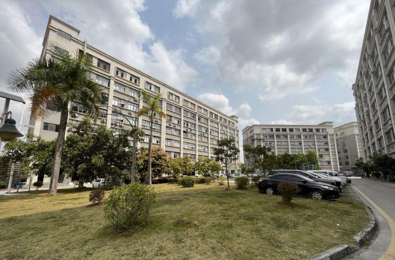 坂田雪象地铁口200平至2000平厂房出租 电商仓库分租