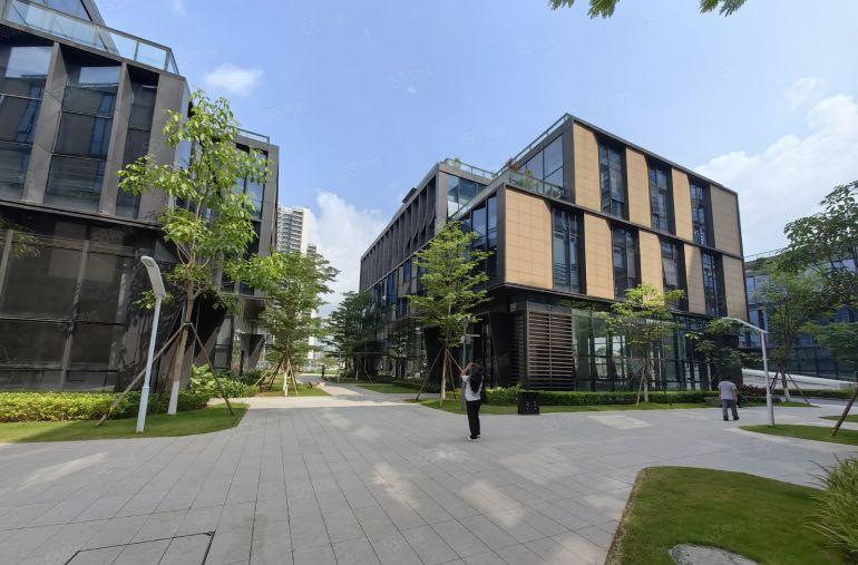 龙岗中心城地铁口小独栋2000到4000平方国企红本厂房出租