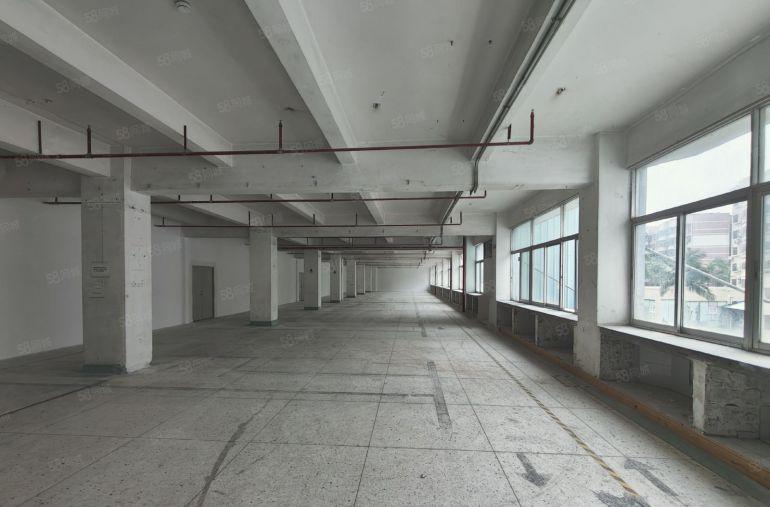 布吉大芬厂房地铁口200平方起可分割15元丨配宿舍