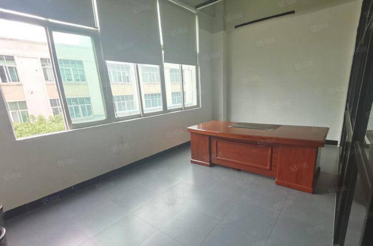 布吉百鸽笼地铁口工业区新出楼上1050平精装修厂房出租可分租