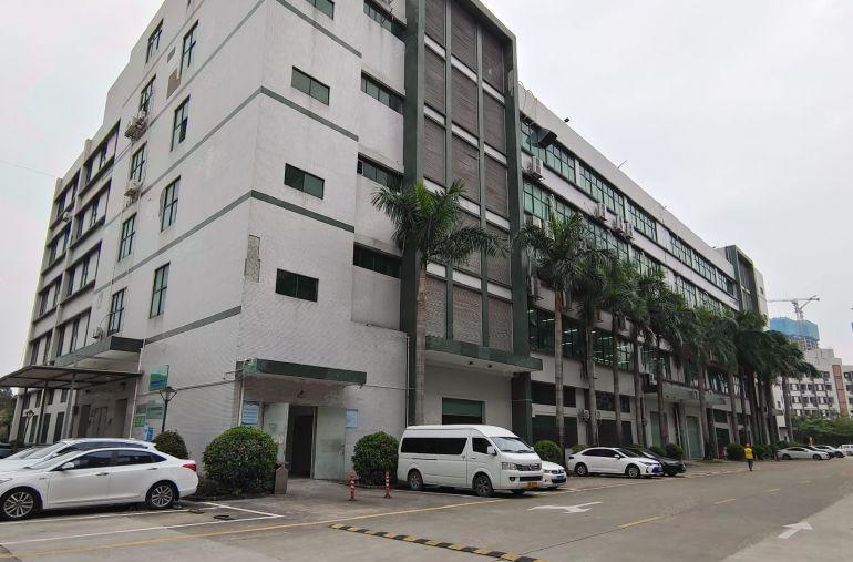 无公摊布吉大芬独门独院厂房出租6800平带精装修空地大可分租