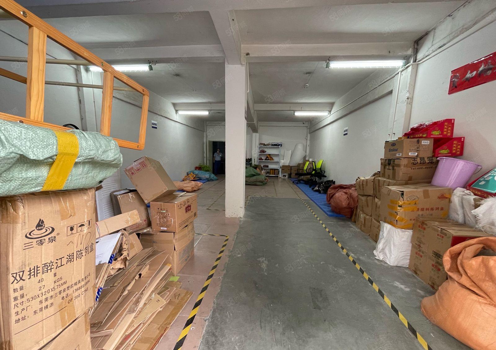 丹竹头 一楼厂房 180平米 适合仓库五金电商