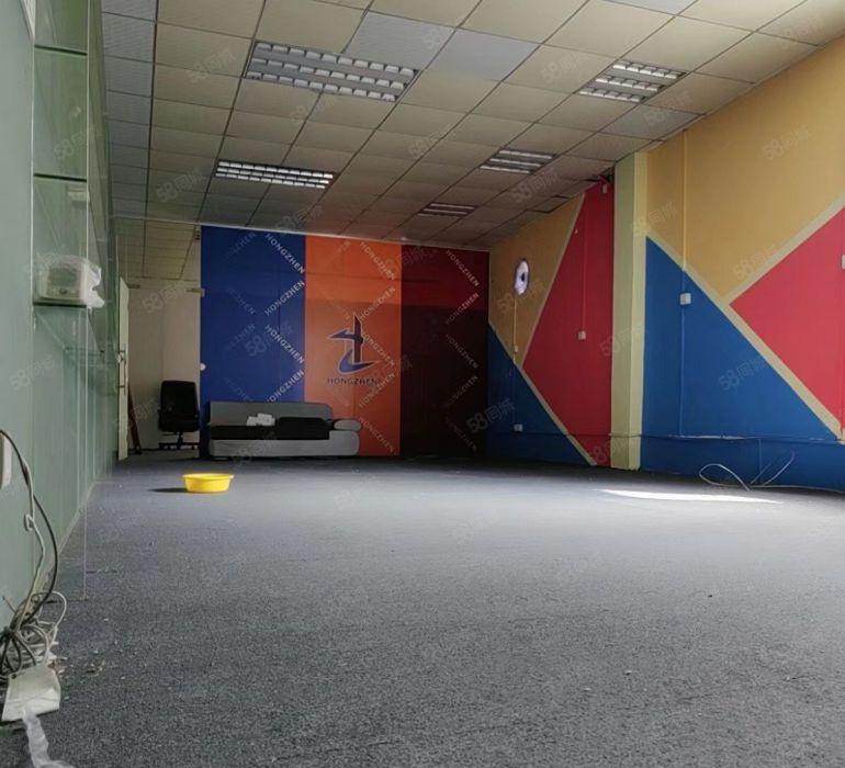 布吉丹竹头地铁站厂房仓库200平300平400平600平出租