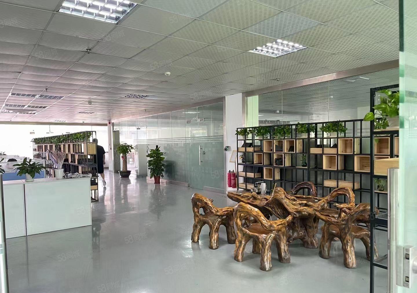 布吉李朗工业园区原房东红本2楼1000平方带装修水电齐可分租