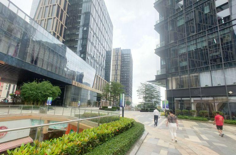 布吉李郎地铁口开发商直租整层1740平精装办公仓库出租