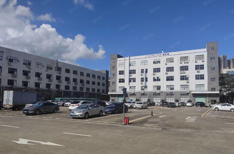 原房东！布吉工业区新空出楼上1000平方厂房出租大小可以分租