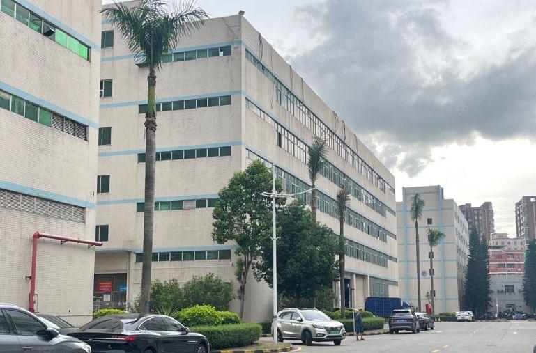 布吉秀峰工业区楼上800平厂房仓库出租 100平起租