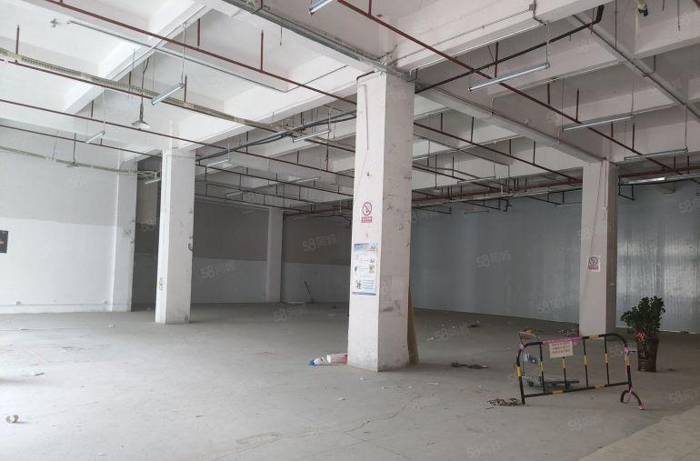 布吉下水径地铁口新出3楼468平方厂房仓库出租