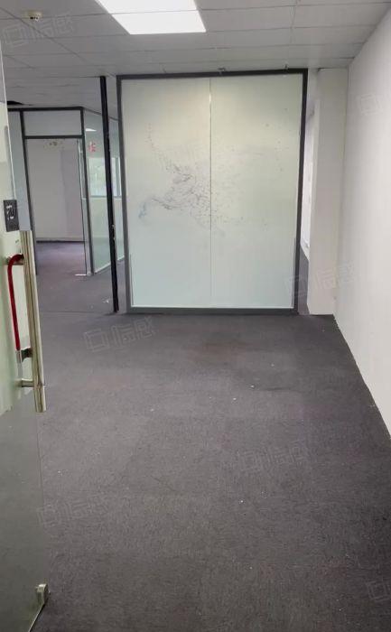 南岭科技园带装修厂房出租160平1加1格局