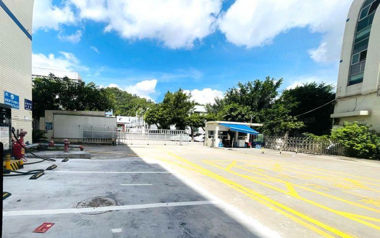 布吉甘坑1600平厂房原房东低价出租 园区空地大 配卸货平台