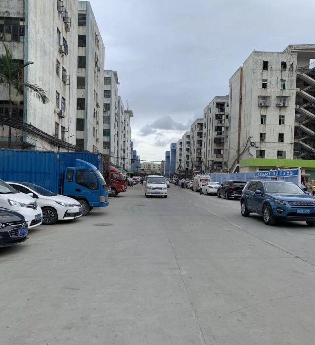 物业直租地铁口布吉秀峰工业城A6栋二楼280平米厂房仓库出租