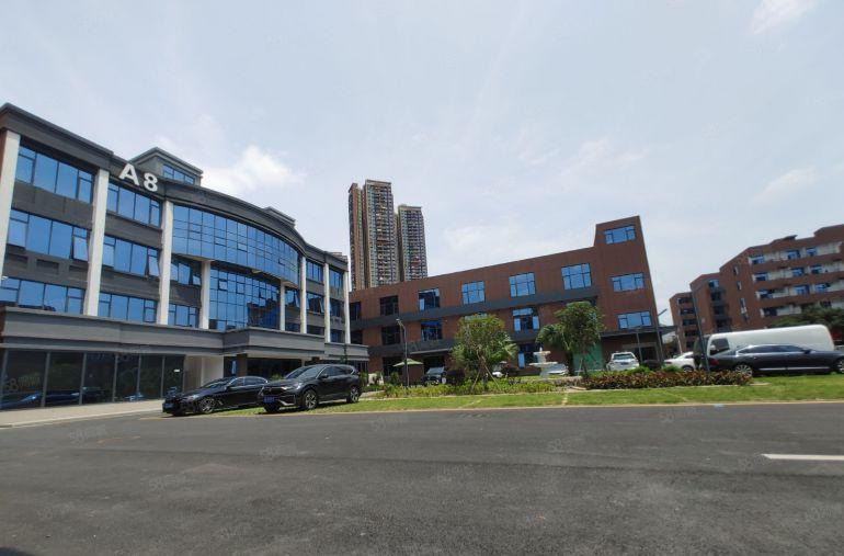 布吉红本花园式研发厂房500平起分租形象好空地大可享租金补贴