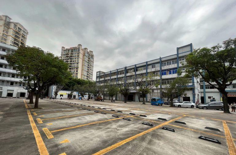 布吉百鸽笼地铁口附近独院仓库厂房出租