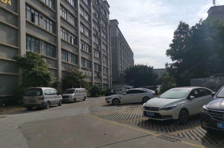 深圳布吉丹竹头地铁口工业区厂房出租1000平方200平起分
