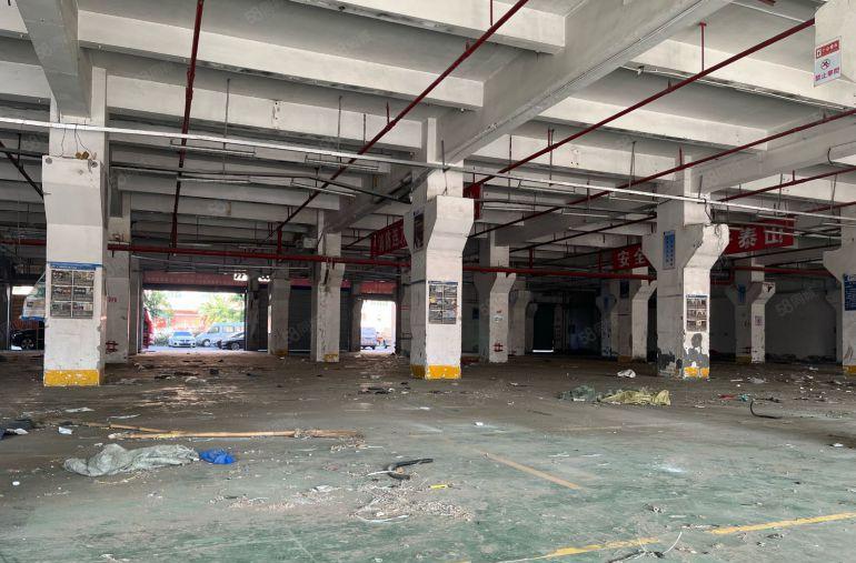 布吉丹竹头地铁一楼3800平楼上200平起仓库