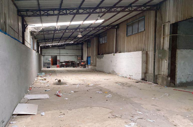 靠山边单层钢构560平出租