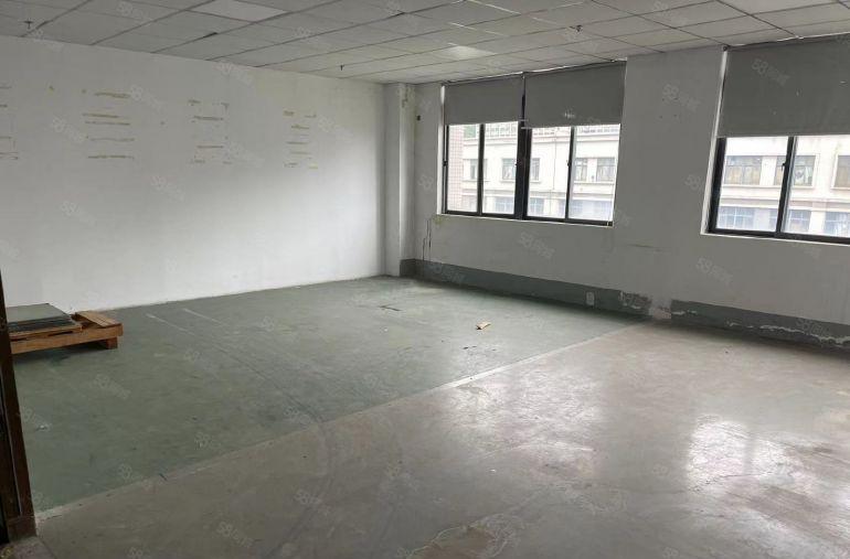 康桥花园旁带装修厂房出租200平至1000平（使用率高）