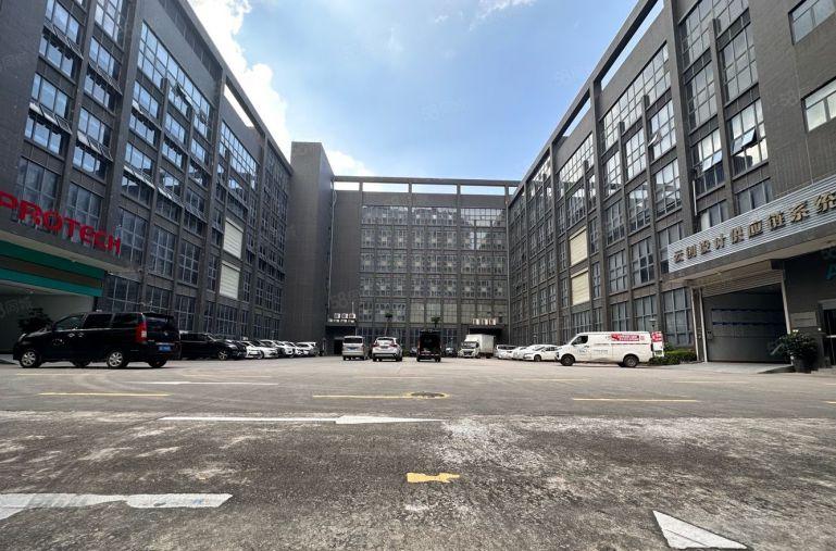 布吉原房东红本厂房2400平出租，带豪华装修带空调