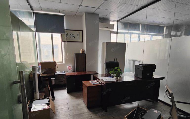 200平起租丨布吉地铁口一楼二楼3000平带装修厂房仓库出租