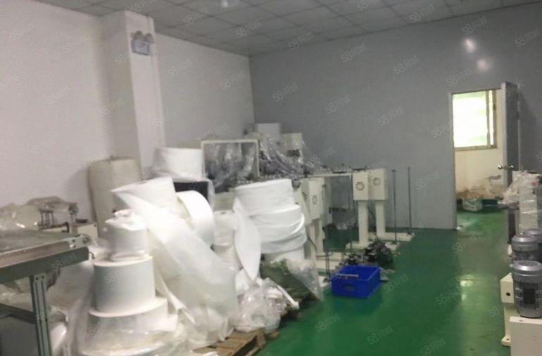 大芬地铁口边新出楼上精装修300平办公室仓库厂房低价出租