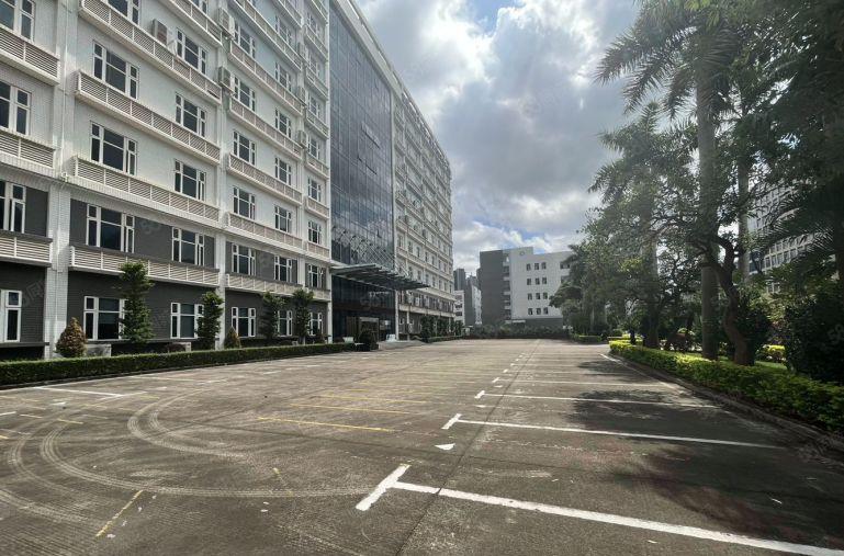 龙岗布吉南岭地铁口厂房办公室电商产业精装修1000平可分租