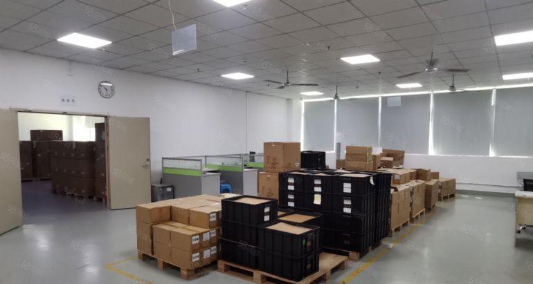 布吉联创科技园楼上厂房1950平出租，可办环评可申请补贴