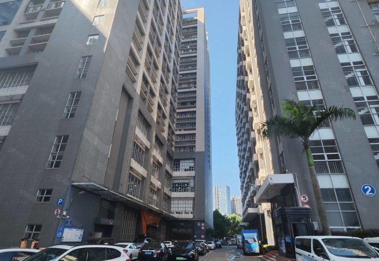 布吉地铁站旁边楼上325平米精装修电商仓库厂房出租带上下水