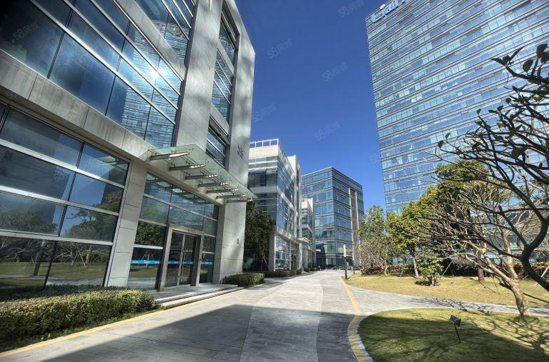 免租期半年！布吉李朗研发办公生产厂房独栋楼出租现成装修环境好